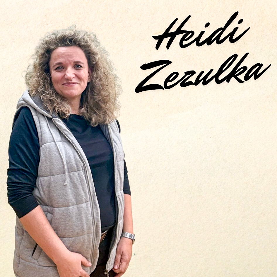 Brown Beige Nature Watercolor Background Instagram Story - 1